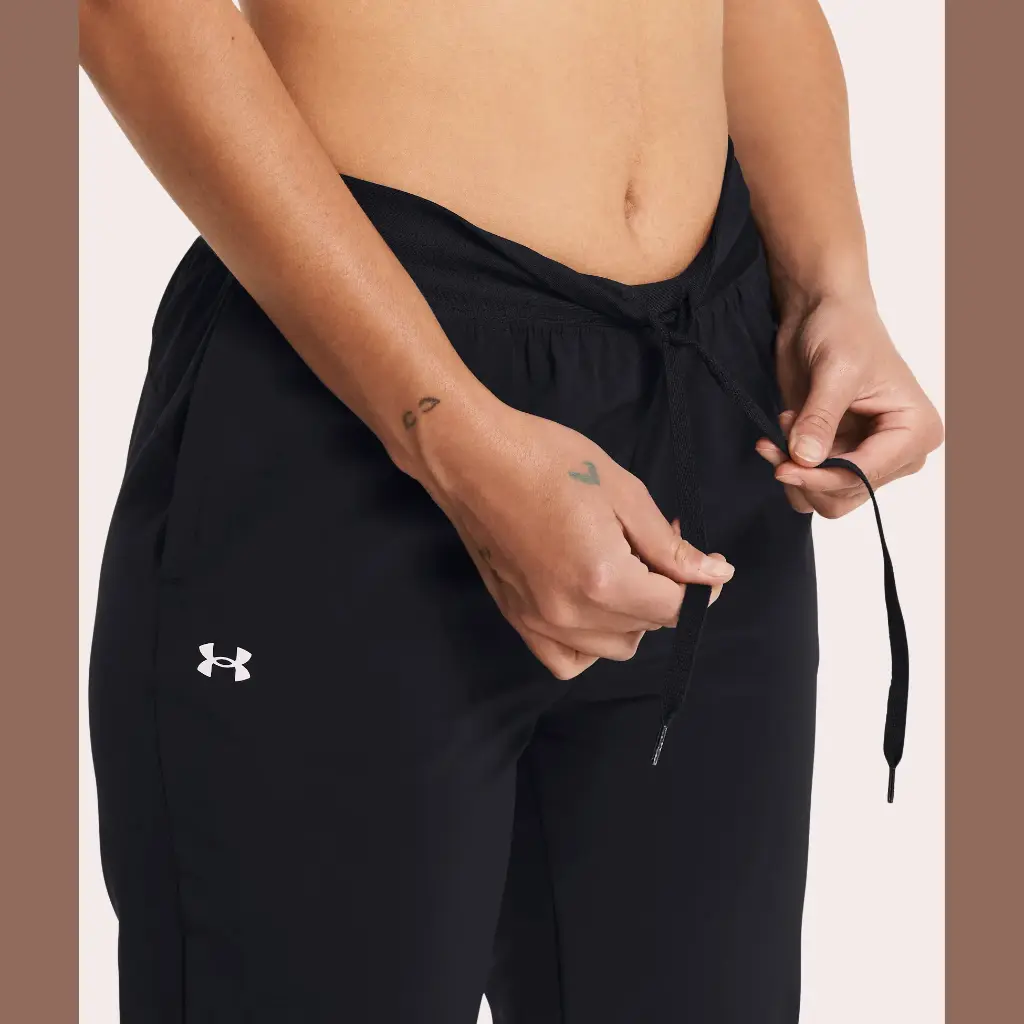Under Armour Pantalones Rival High Rise Woven Pant Black