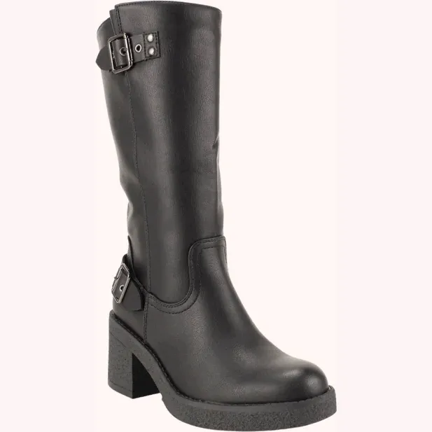 Agua de Coco Botas 23765590