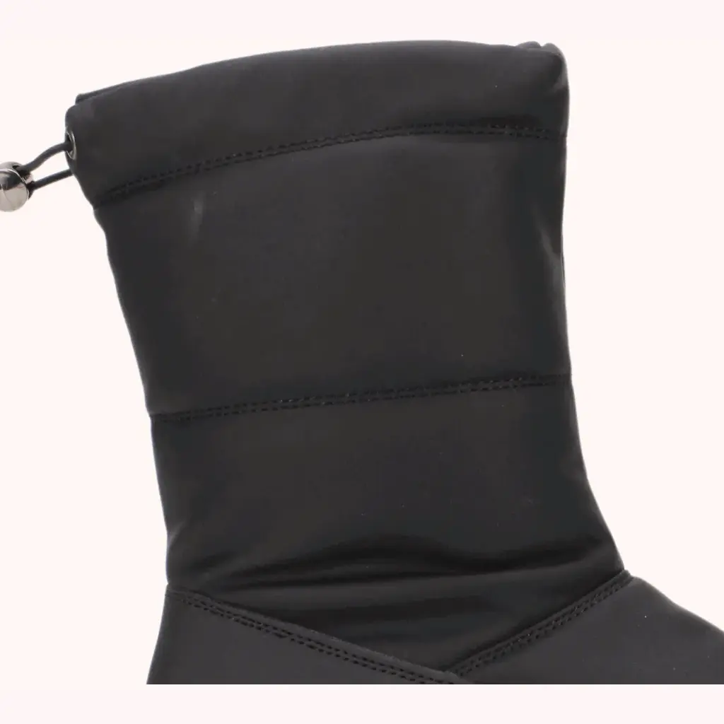 Agua de Coco Botas B3l3012